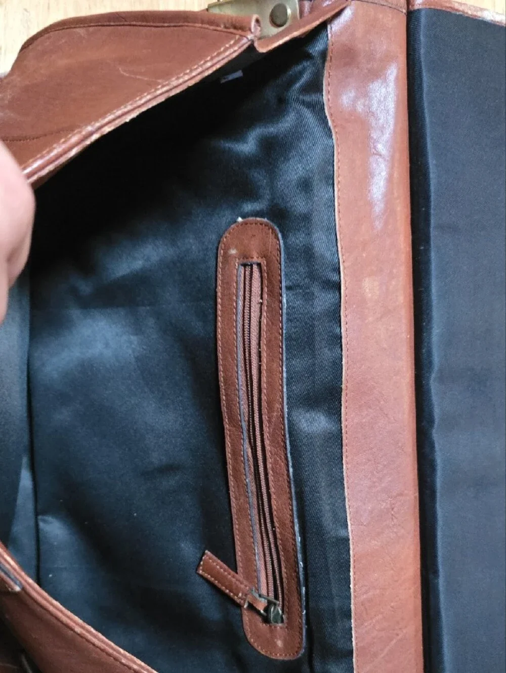 Vintage Distressed Travel Tool Brown Leather Messenger Bag